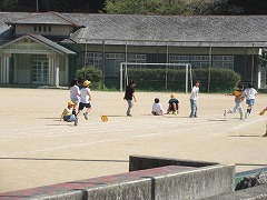 自主的にリレーの練習