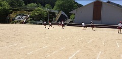スピードにのってバトンパス