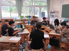 赤組の打ち合わせの様子