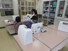 ミシンで縫いました