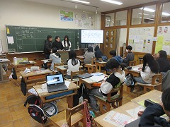 4つの国について発表