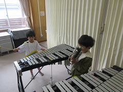 楽器を触りました