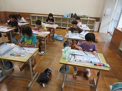 絵の具を使いました。