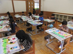 絵の具の作業